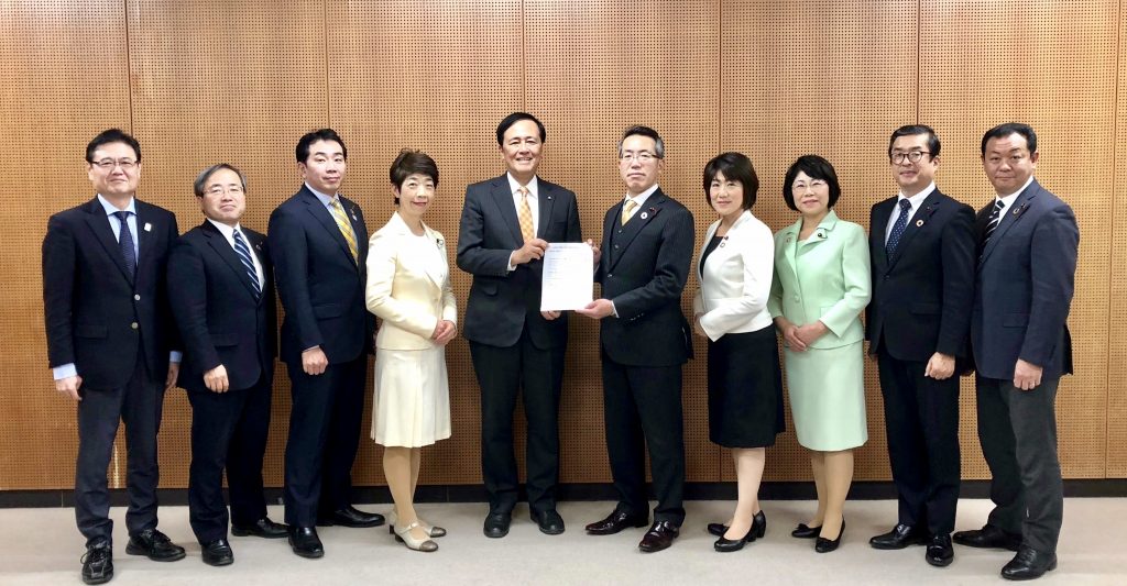 予算編成に向け政策提案書を提出しました！ | 世田谷区議会議員